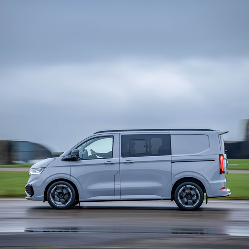 2026 Volkswagen Transporter Sportline UK Version Side View