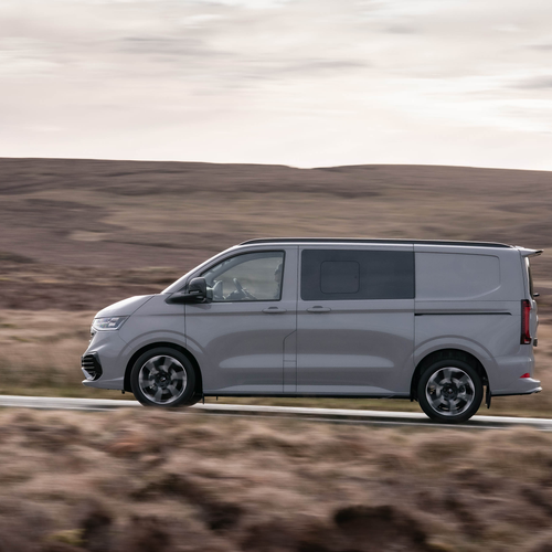2026 Volkswagen Transporter Sportline UK Version Side View