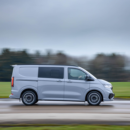 2026 Volkswagen Transporter Sportline UK Version Side View