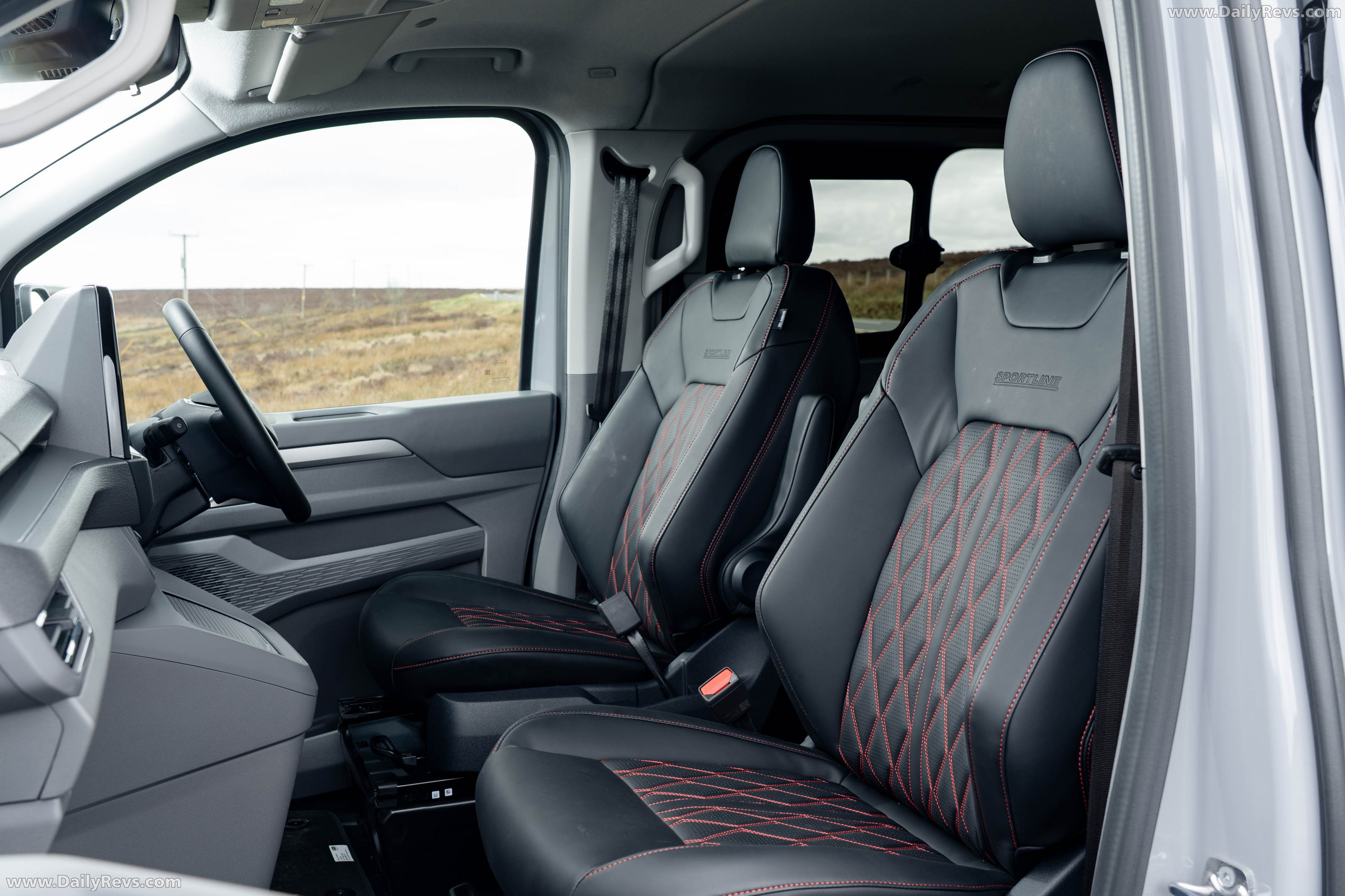 2026 Volkswagen Transporter Sportline UK Version Interior