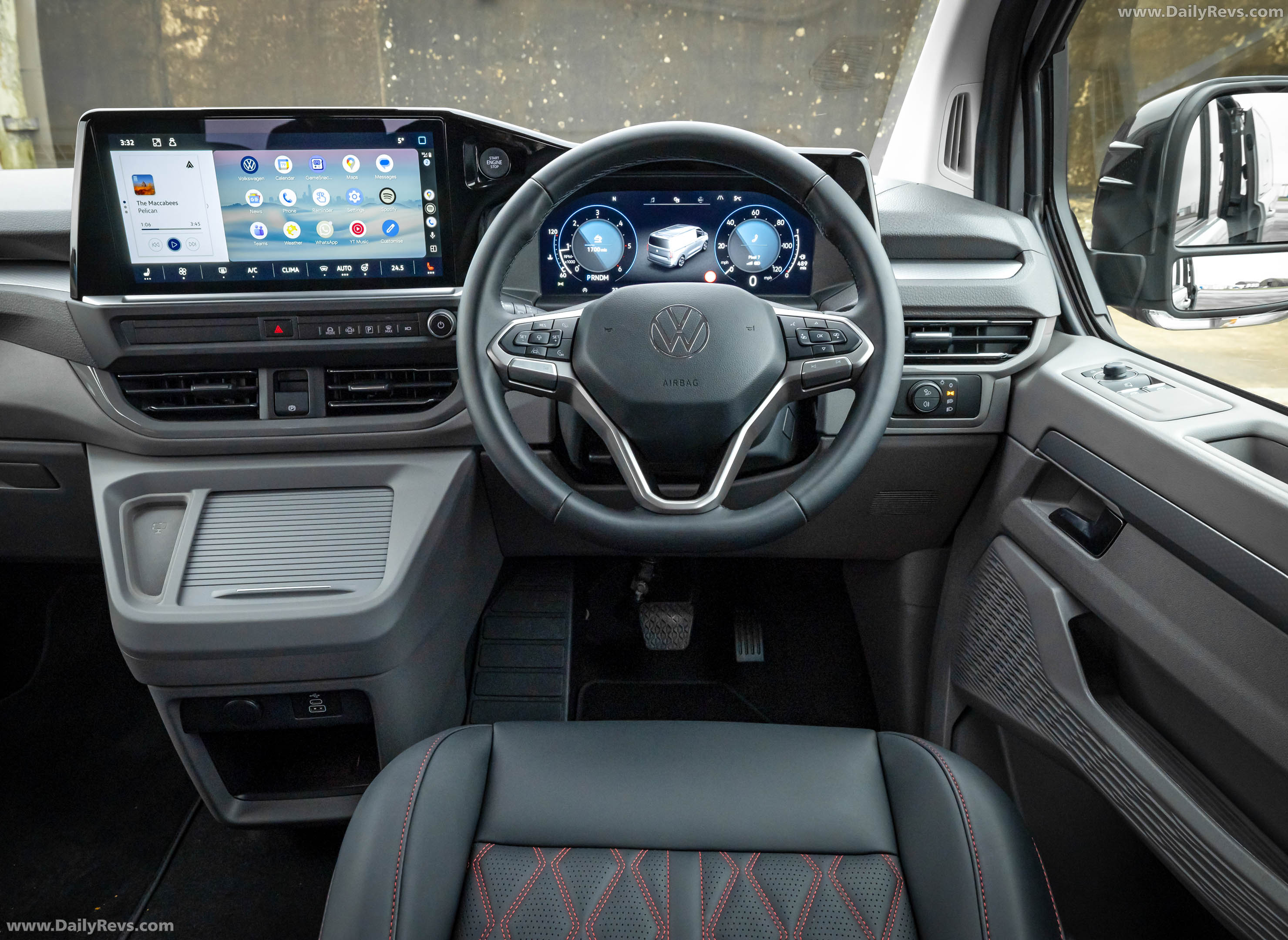 2026 Volkswagen Transporter Sportline UK Version Interior