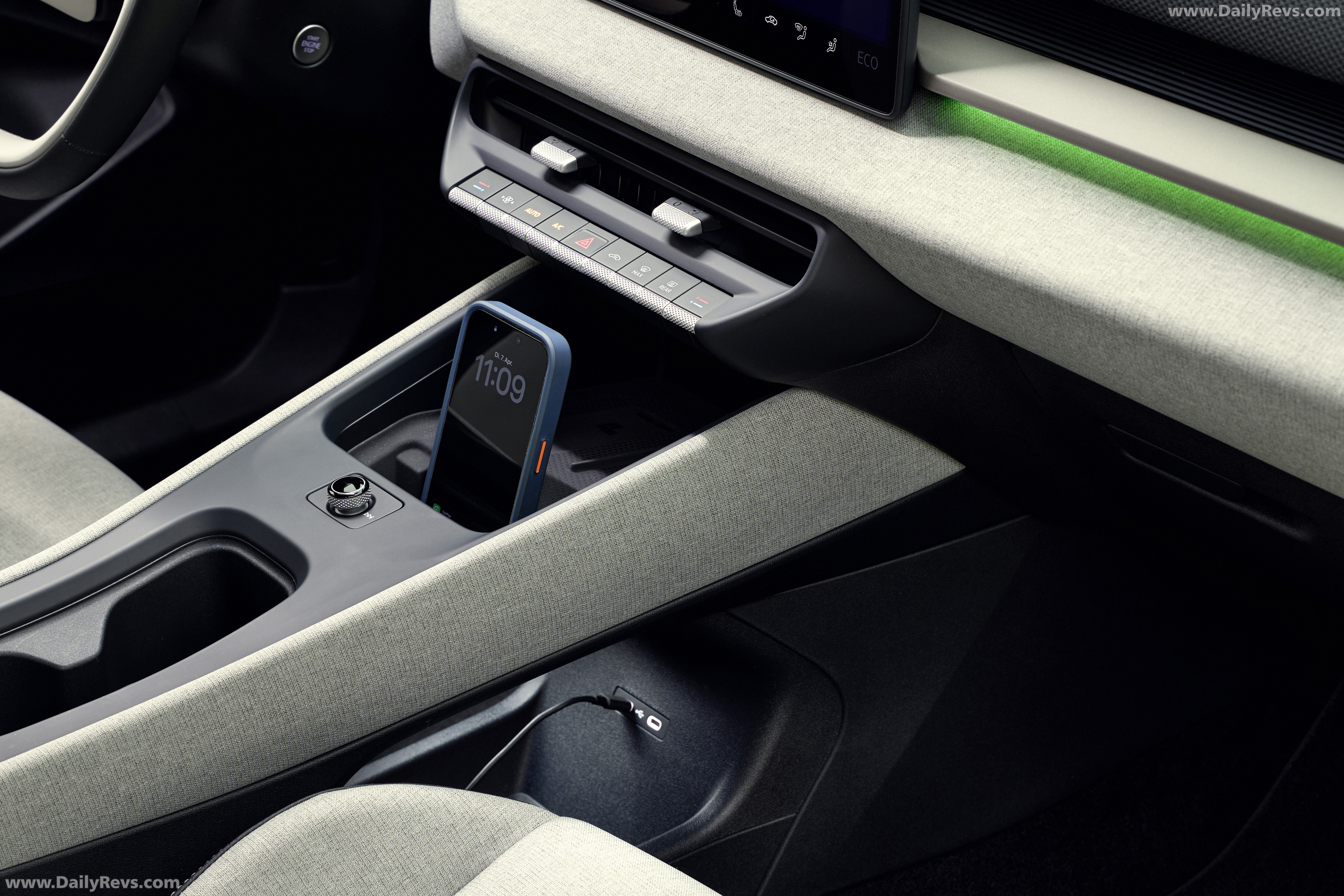 2027 Volkswagen ID. CROSS Interior