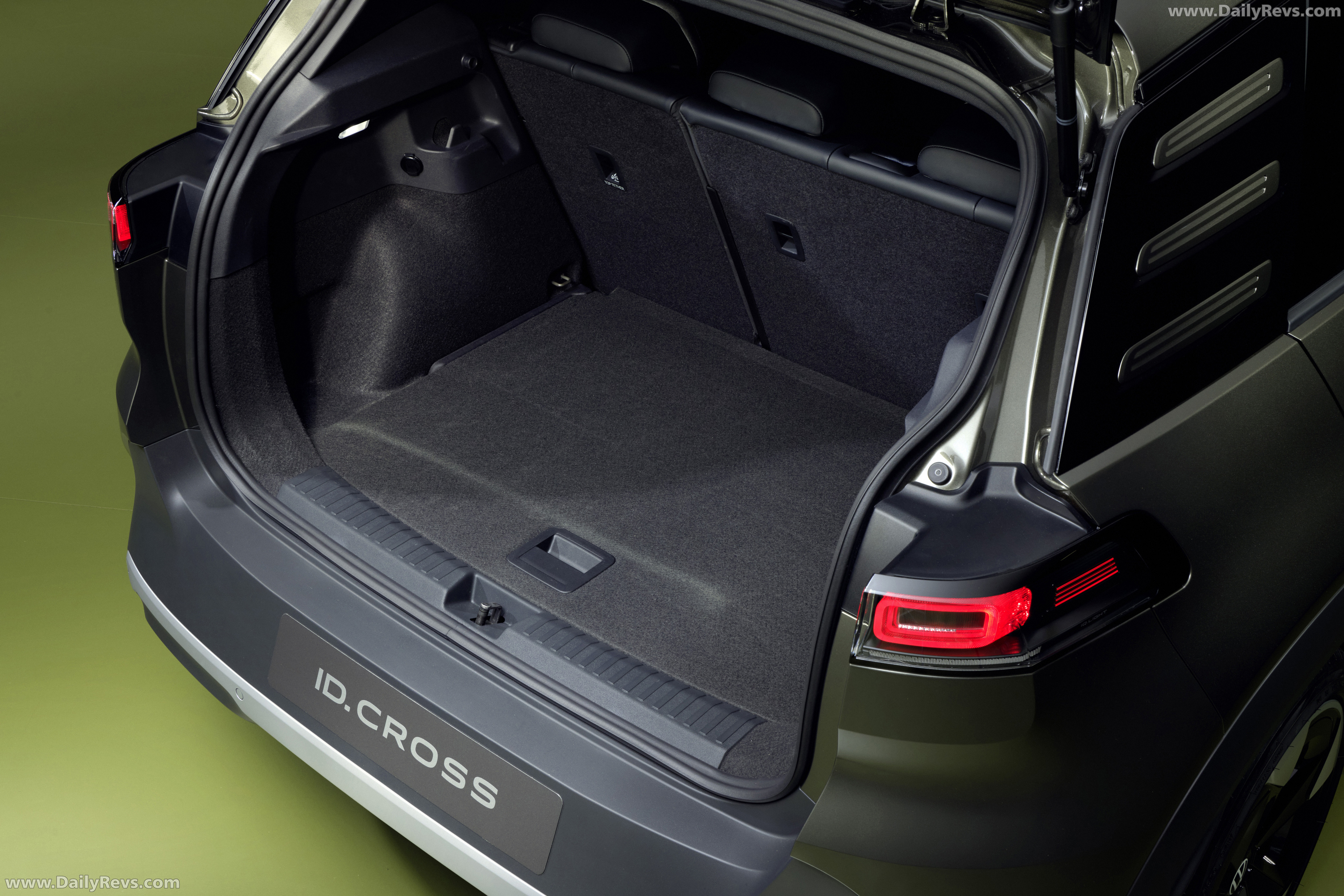 2027 Volkswagen ID. CROSS Interior