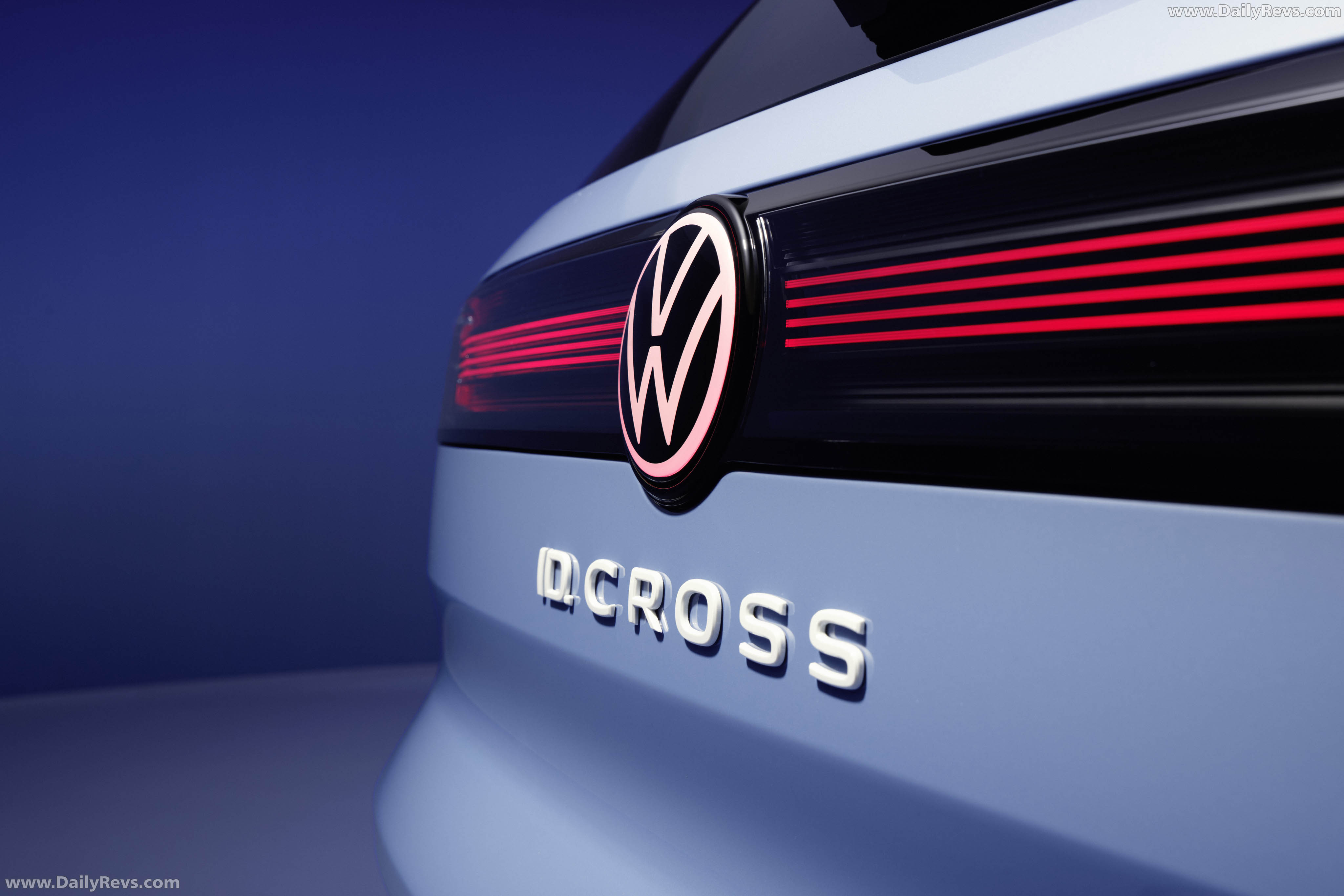2027 Volkswagen ID. CROSS Clear Blue Exterior