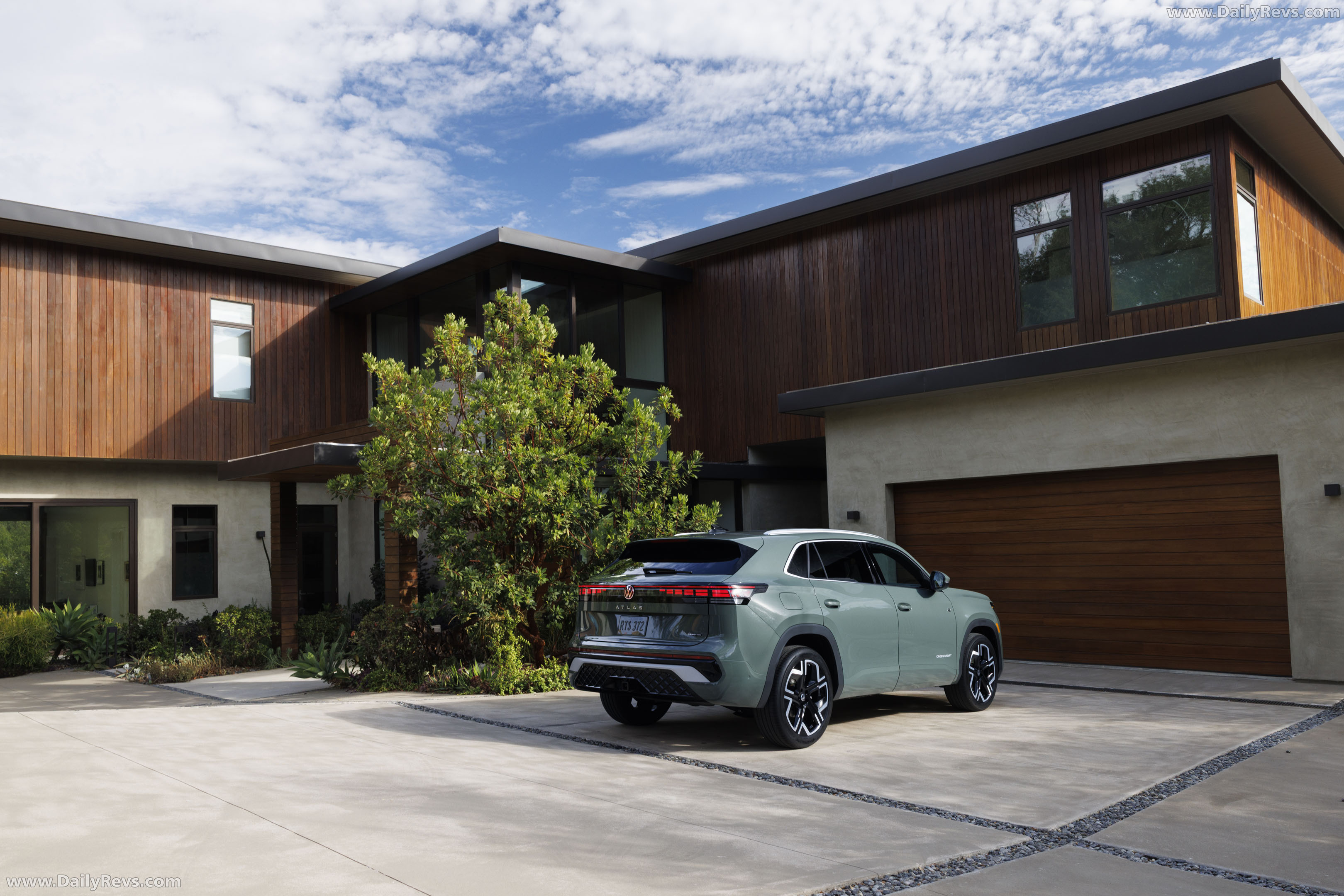 2027 Volkswagen Atlas Cross Sport Rear View