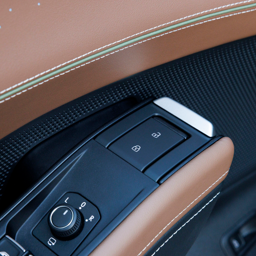 2027 Volkswagen Atlas Cross Sport Interior