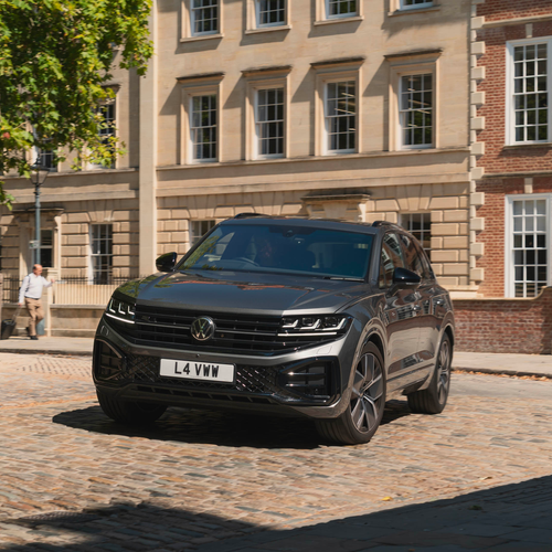 2026 Volkswagen Touareg Final Edition UK Version Front View
