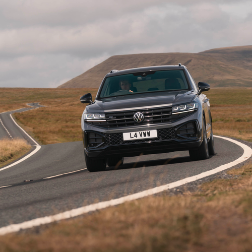 2026 Volkswagen Touareg Final Edition UK Version Front View