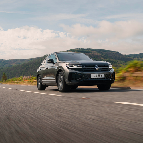 2026 Volkswagen Touareg Final Edition UK Version Front View