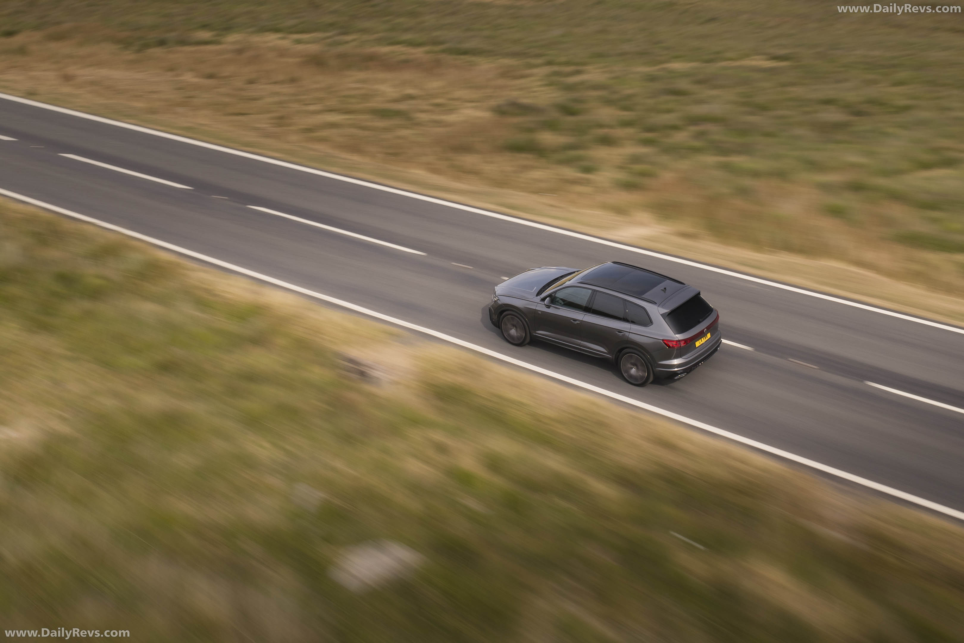 2026 Volkswagen Touareg Final Edition UK Version Top View