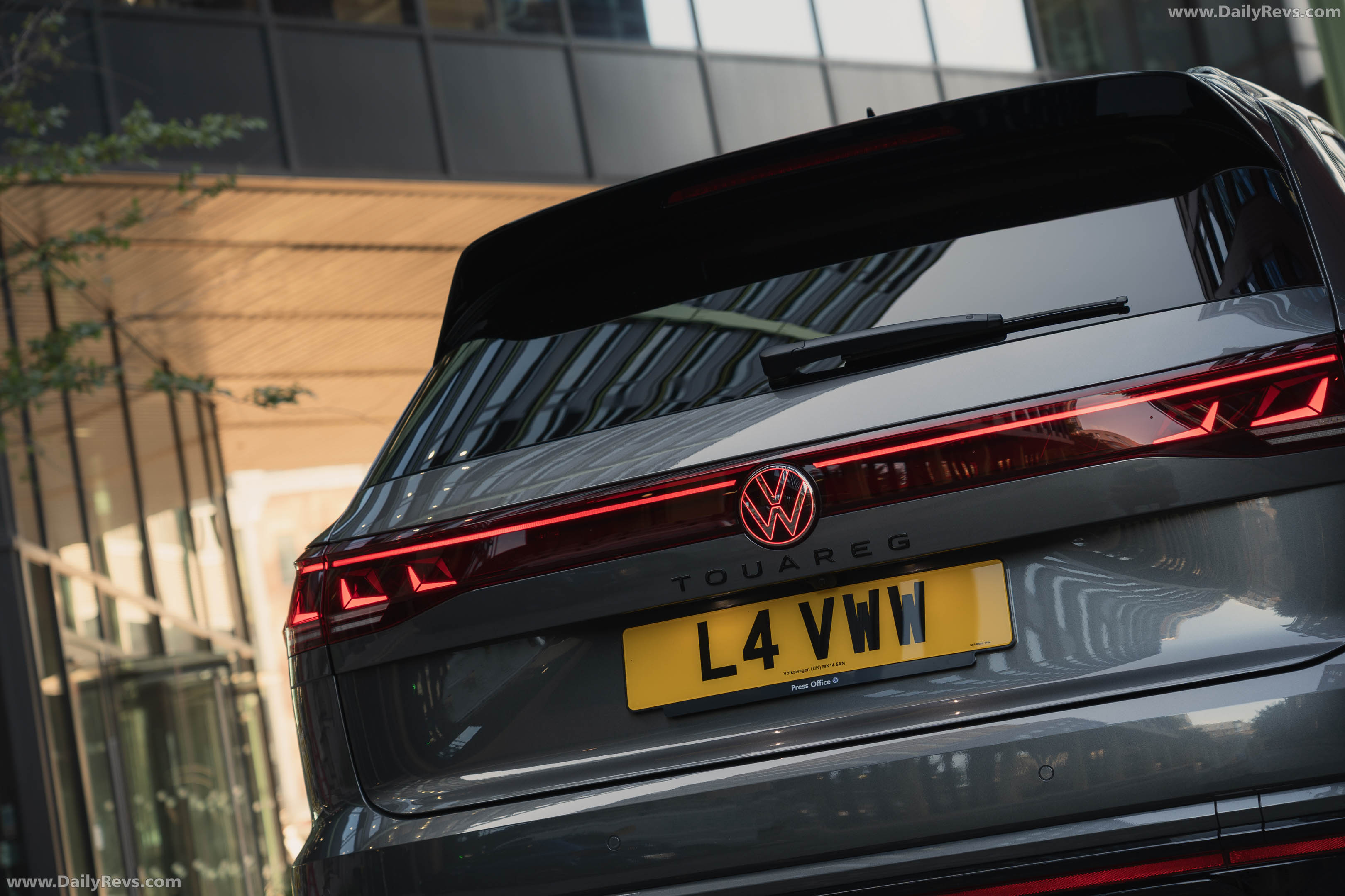 2026 Volkswagen Touareg Final Edition UK Version Exterior