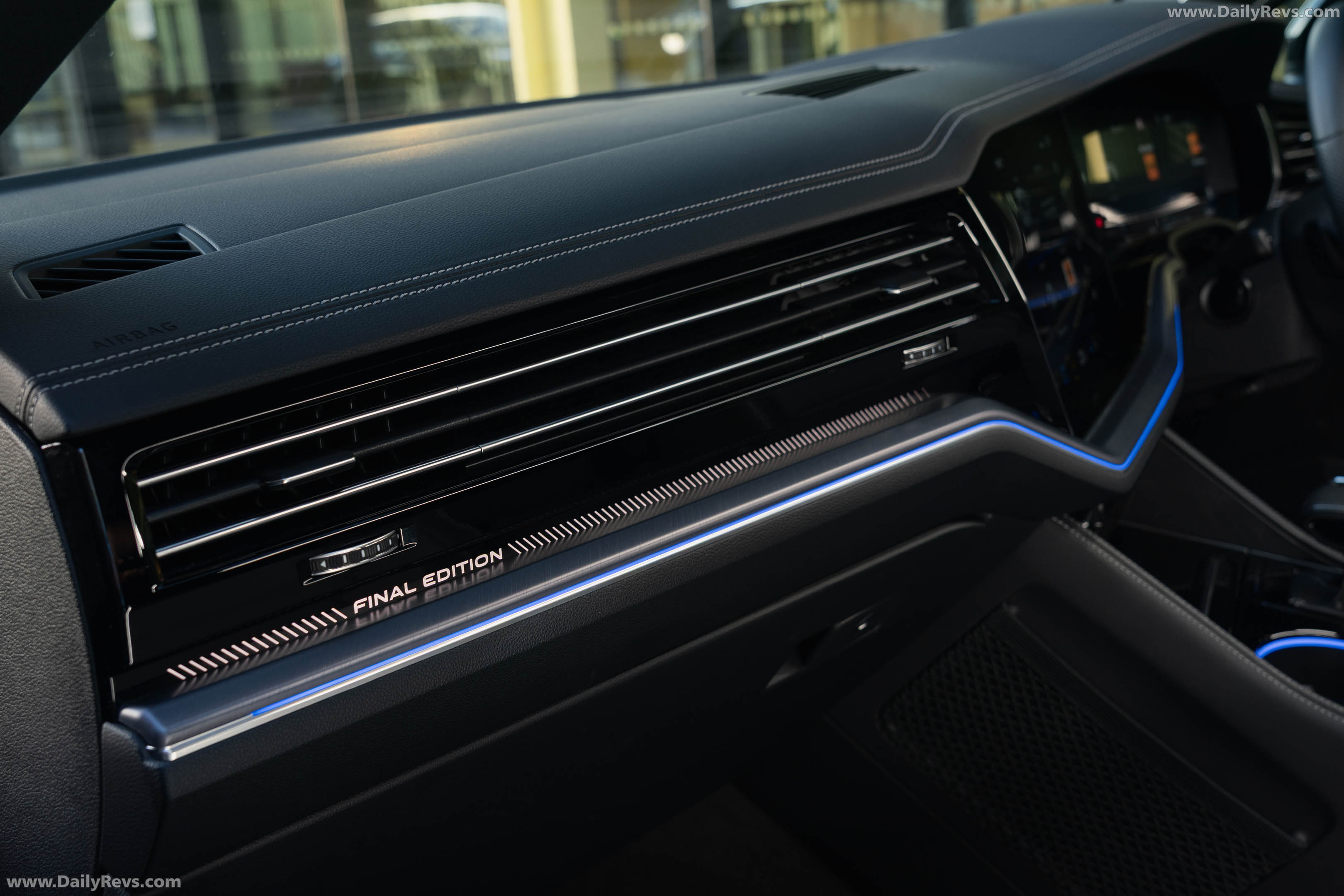 2026 Volkswagen Touareg Final Edition UK Version Interior