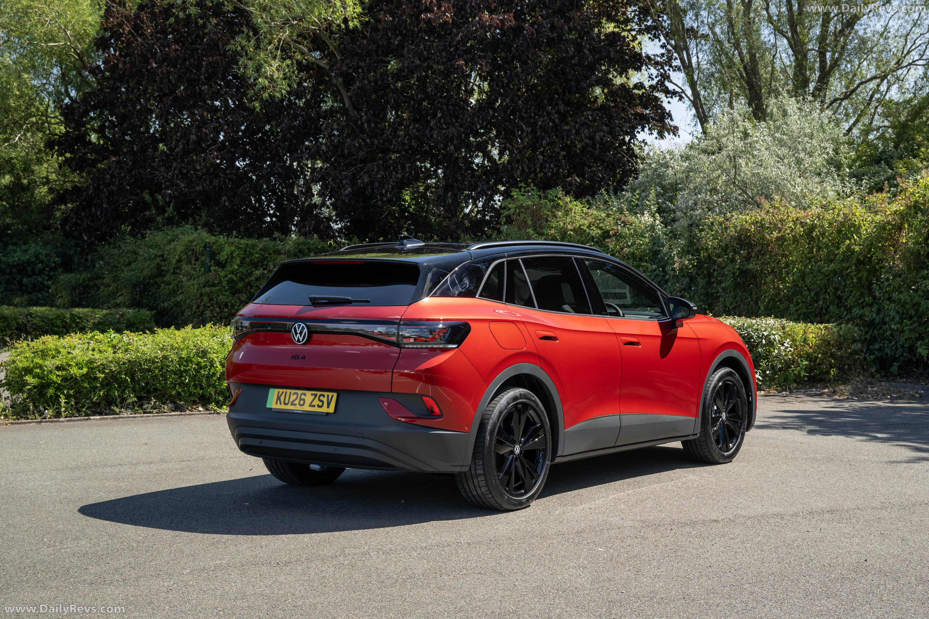 2026 Volkswagen ID.4 Pro Black Edition Rear View