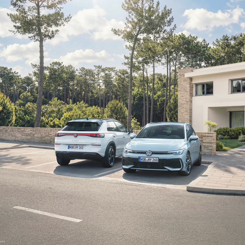 2026 Volkswagen Golf Hybrid Front View