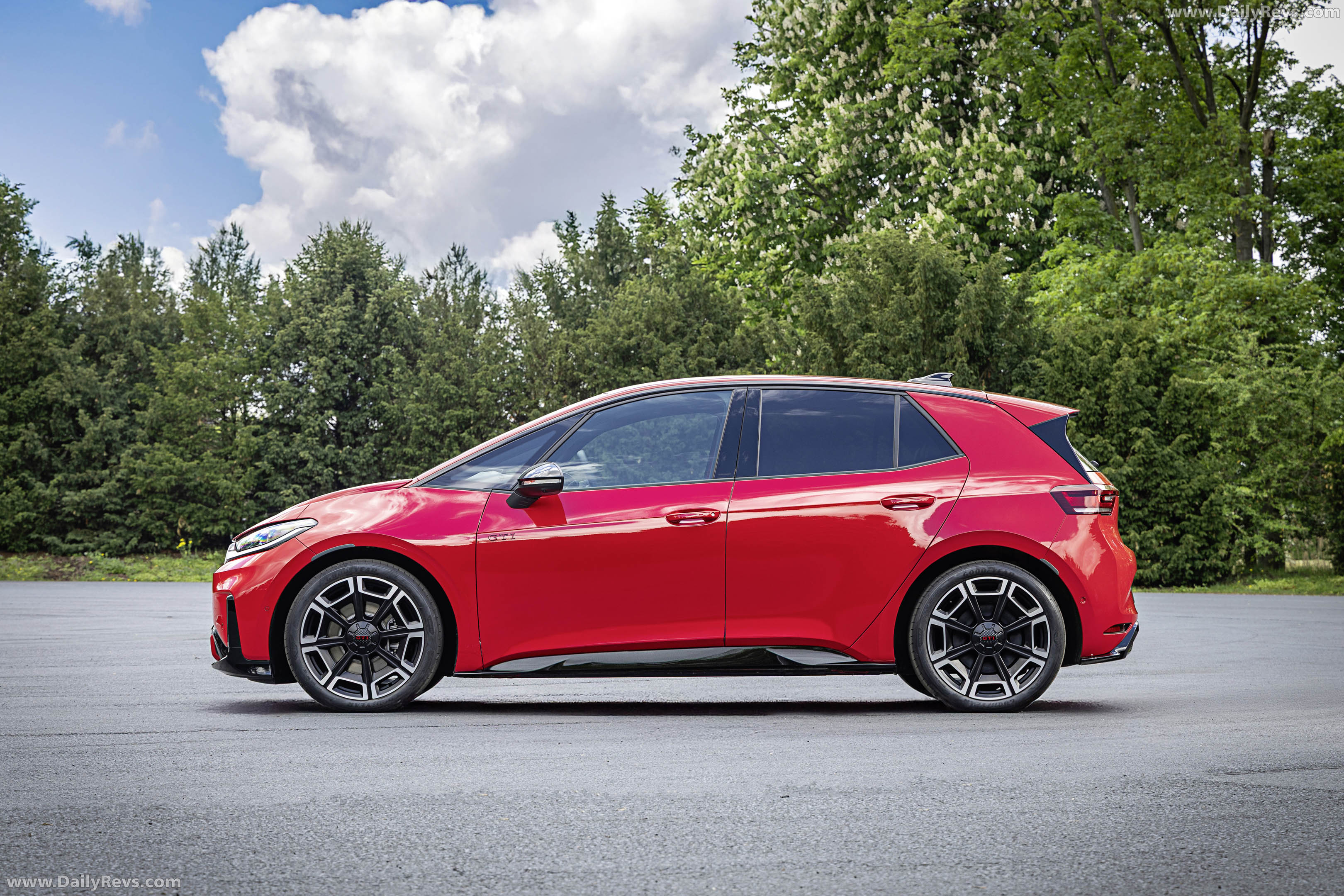 2027 Volkswagen ID.3 GTI Side View