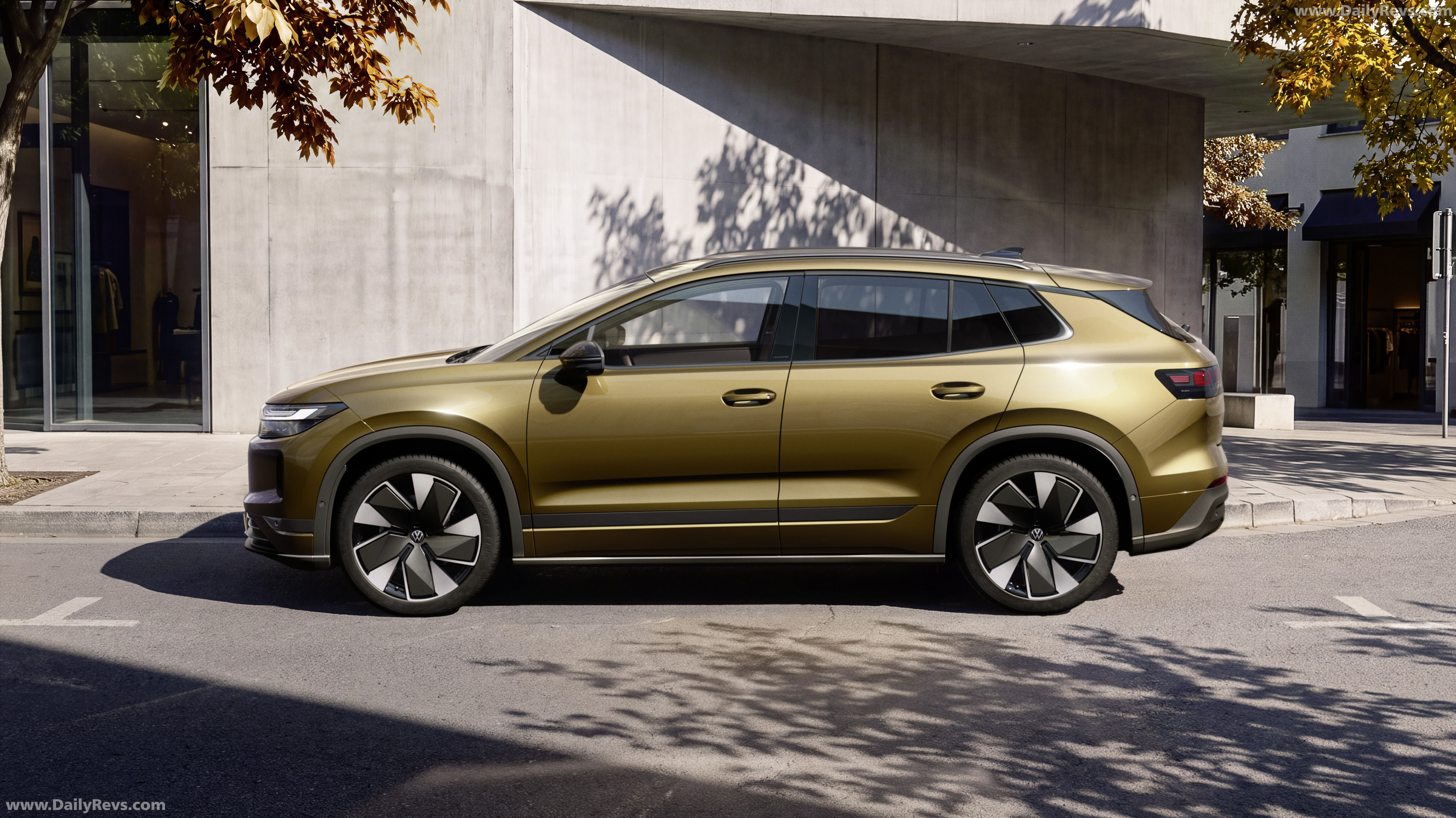 2027 Volkswagen ID. Tiguan Style Side View