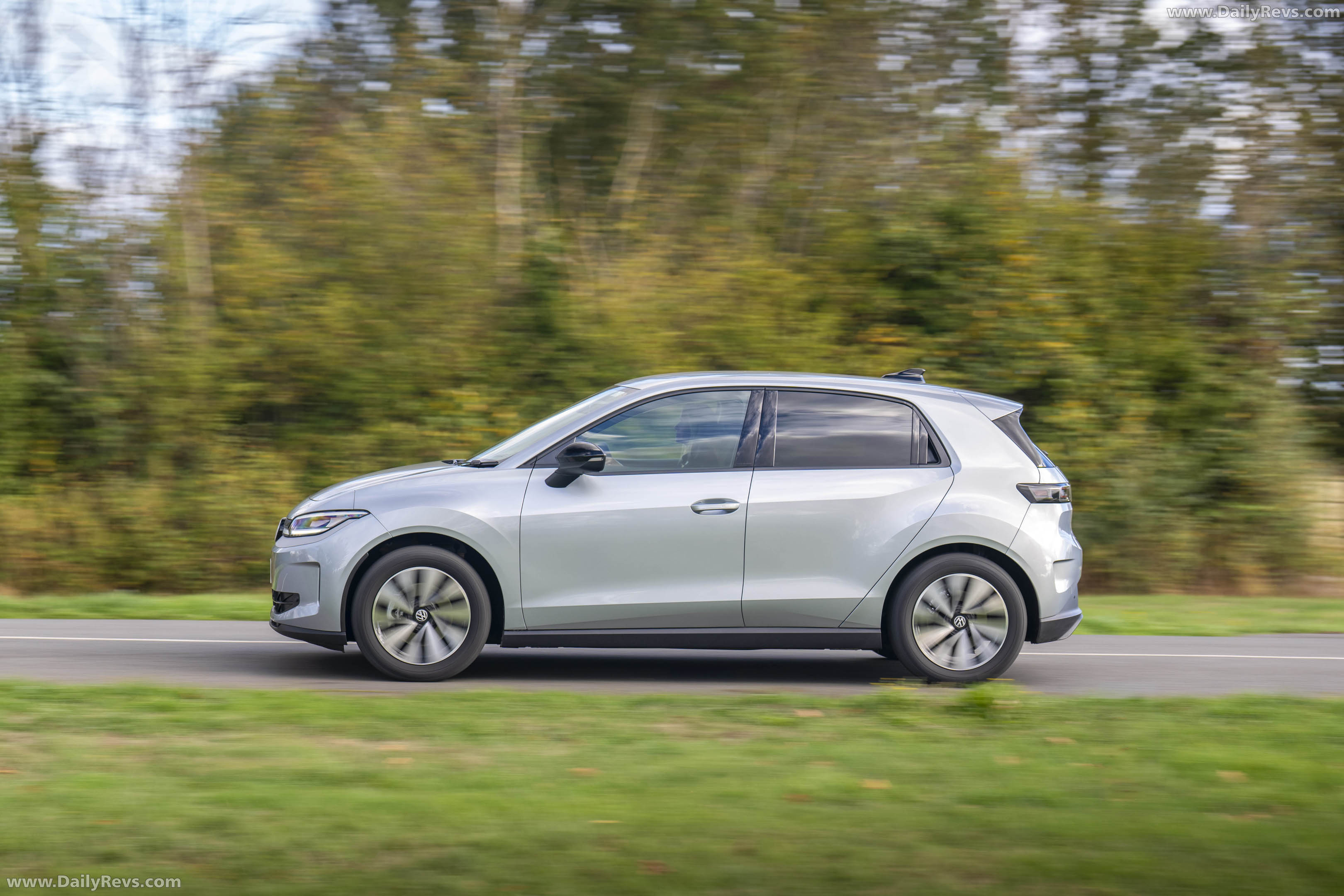2027 Volkswagen ID. Polo Life Side View
