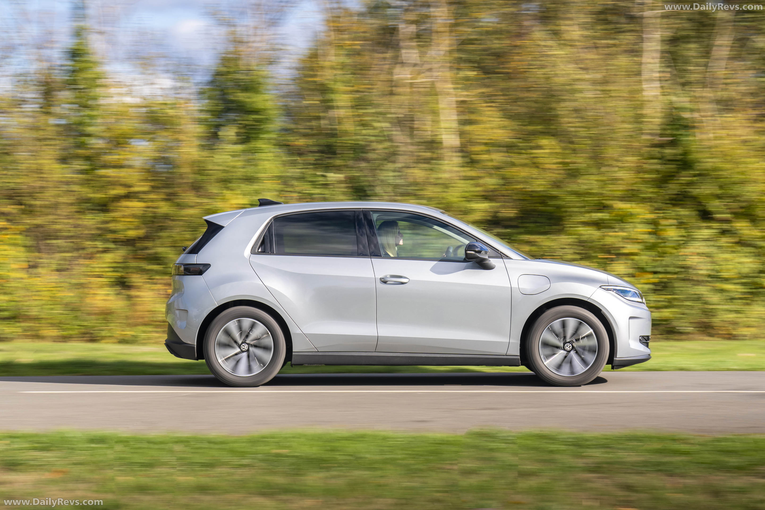 2027 Volkswagen ID. Polo Life Side View