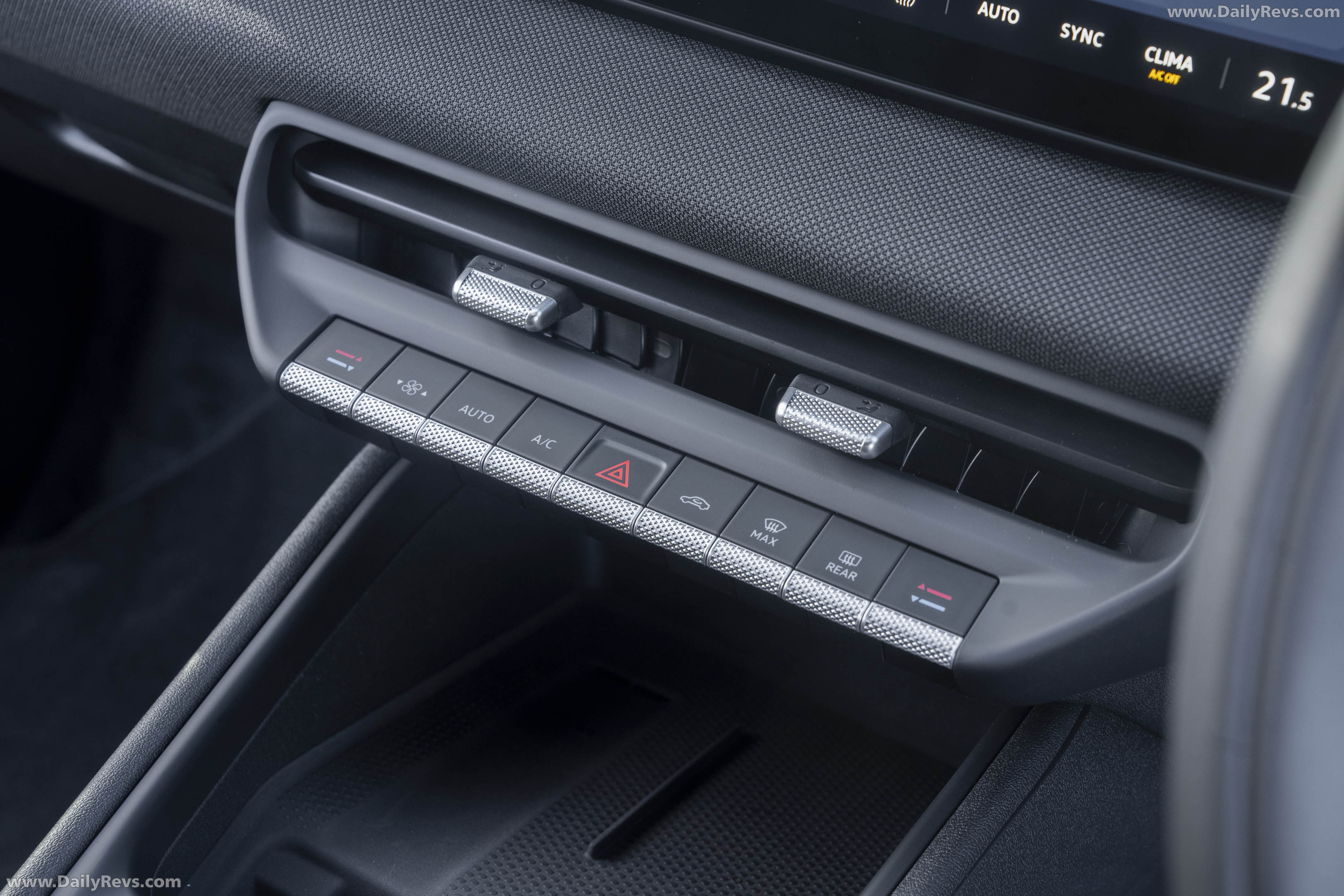 2027 Volkswagen ID. Polo Life Interior