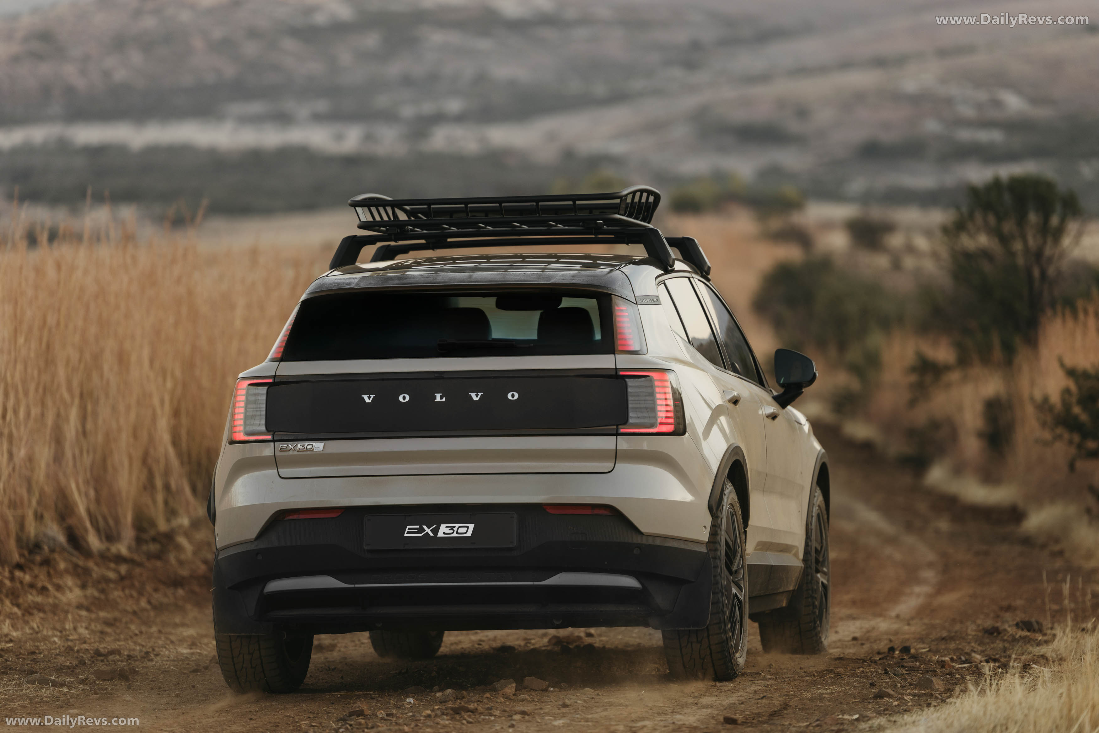 2026 Volvo EX30 Cross Country South African Version Compact Electric 2026 Volvo EX30 Cross Country South African Version Compact Electric