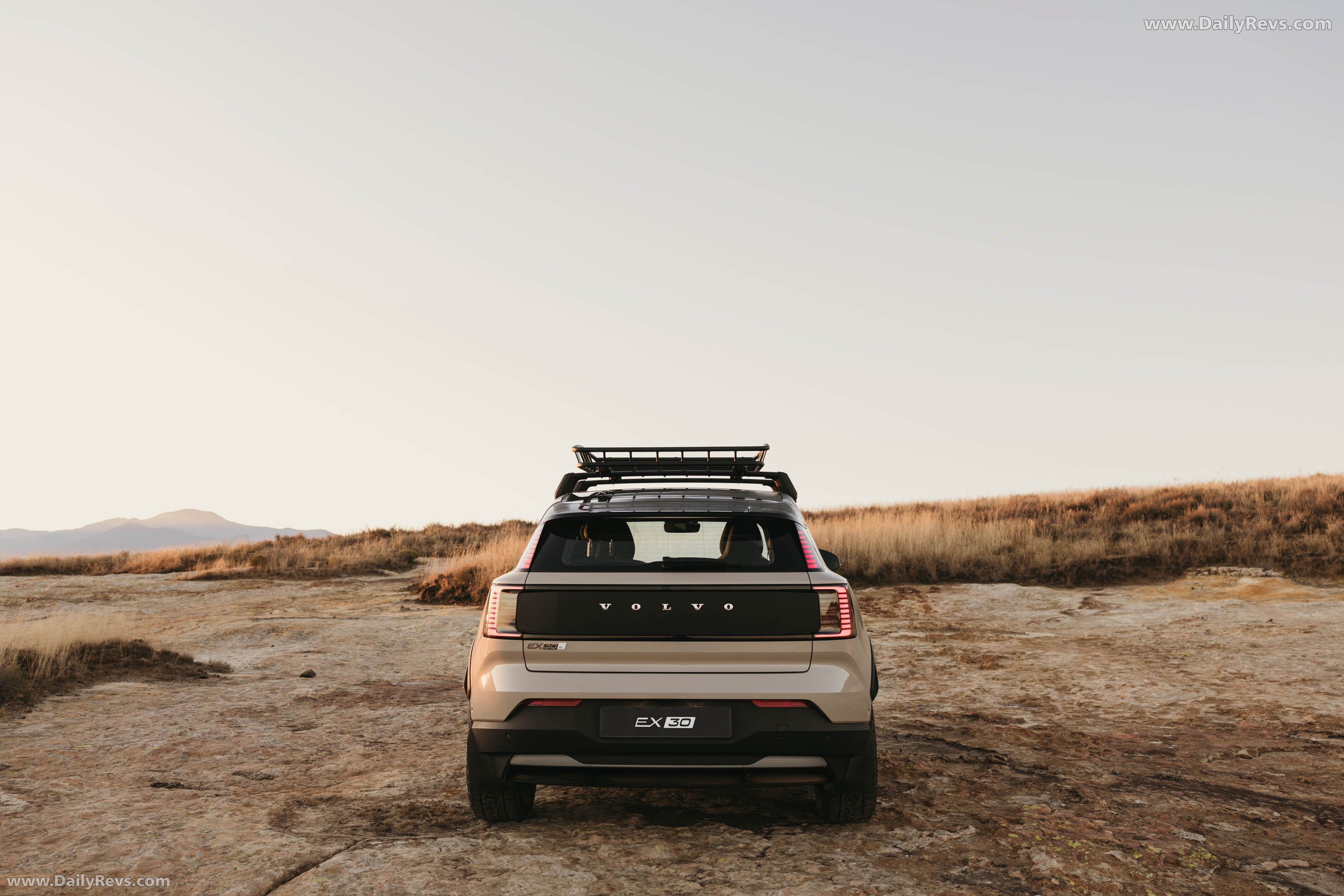 2026 Volvo EX30 Cross Country South African Version Rear View