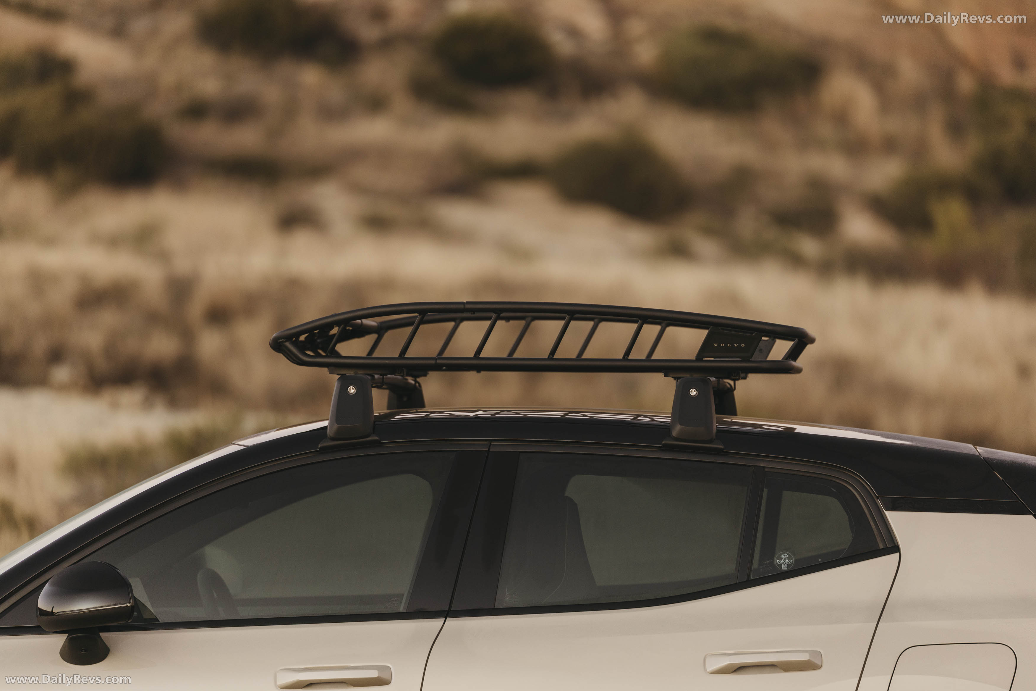 2026 Volvo EX30 Cross Country South African Version Exterior