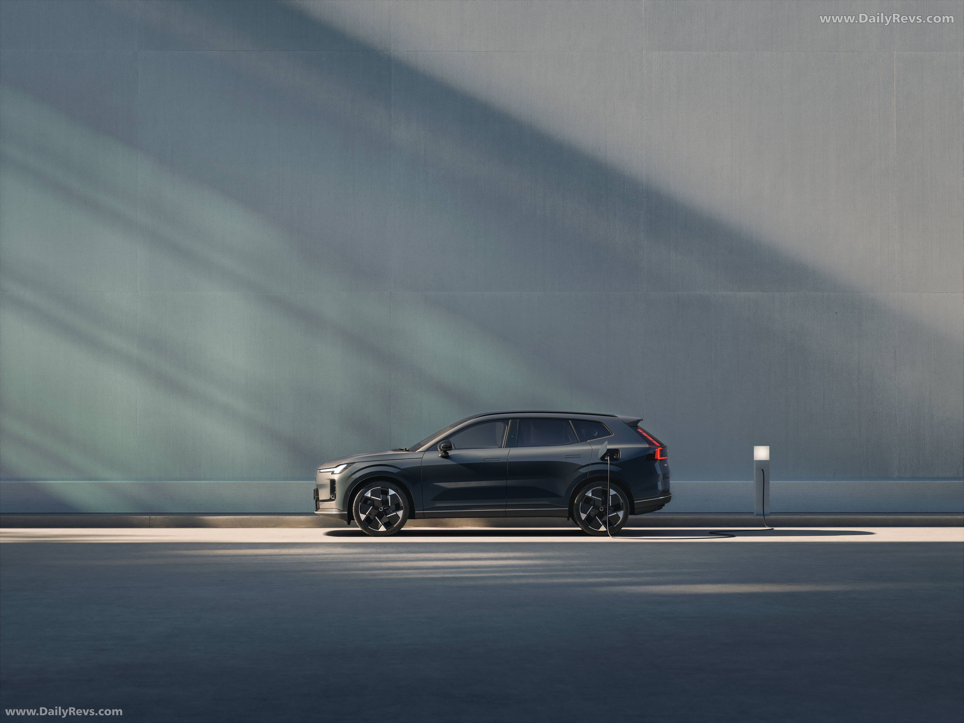2026 Volvo XC70 Chinese Version Side View