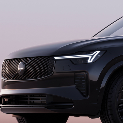 2025 Volvo XC90 Black Edition Exterior