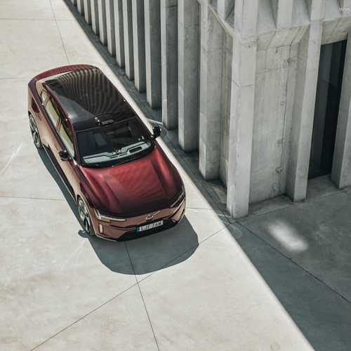 2026 Volvo ES90 Mulberry Red Top View