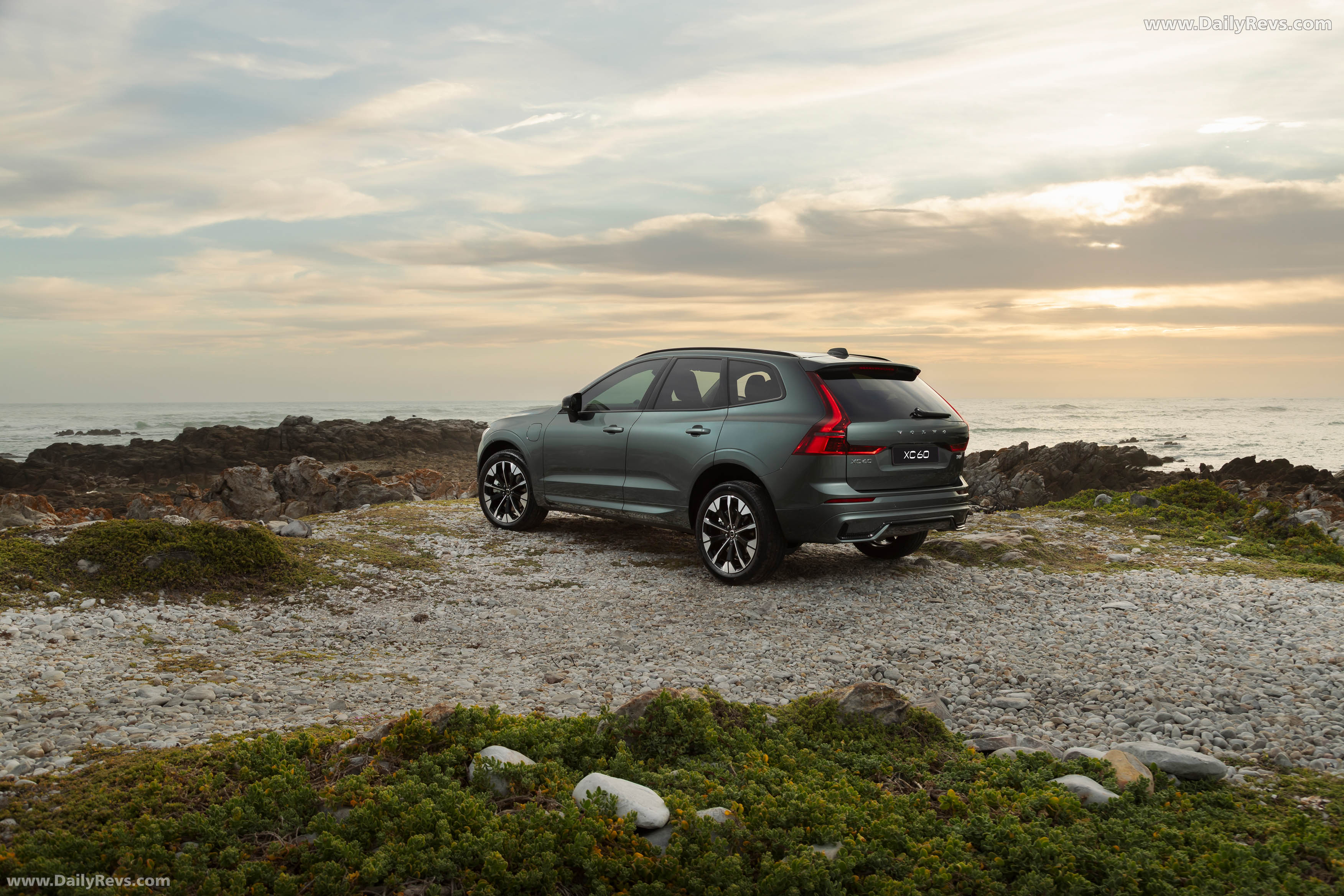 2026 Volvo XC60 South African Version Rear View