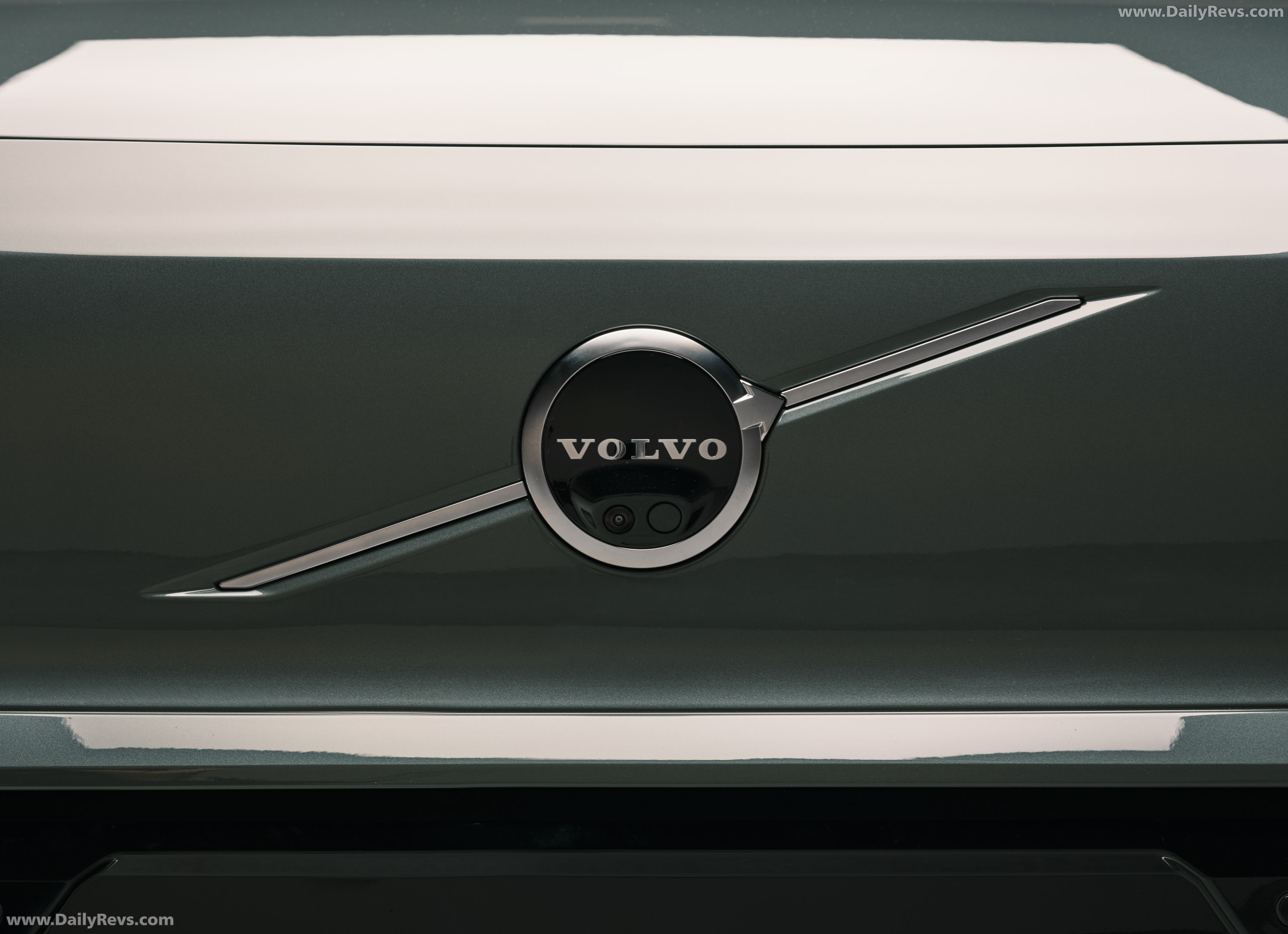 2027 Volvo EX60 Exterior