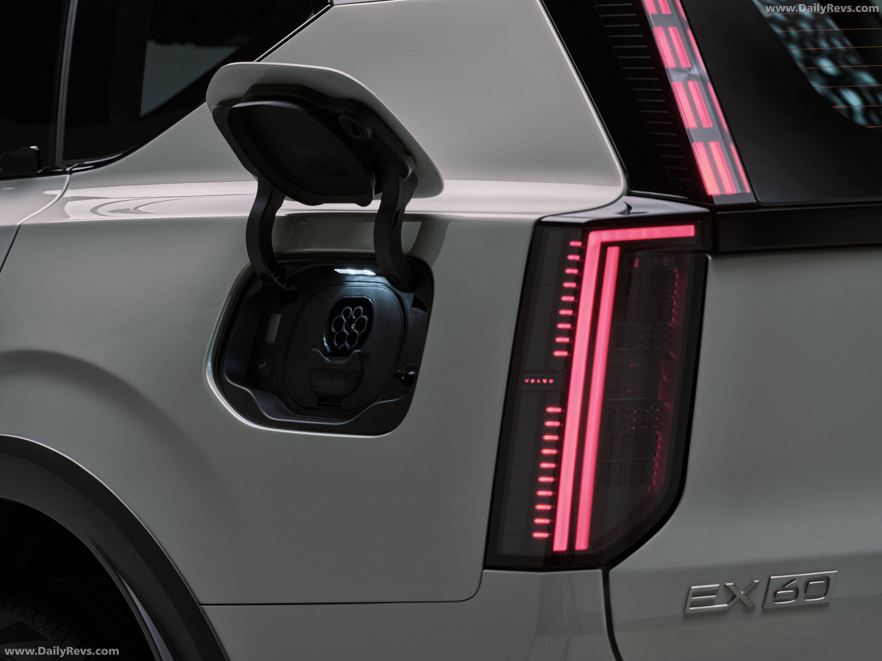 2027 Volvo EX60 Cross Country Exterior