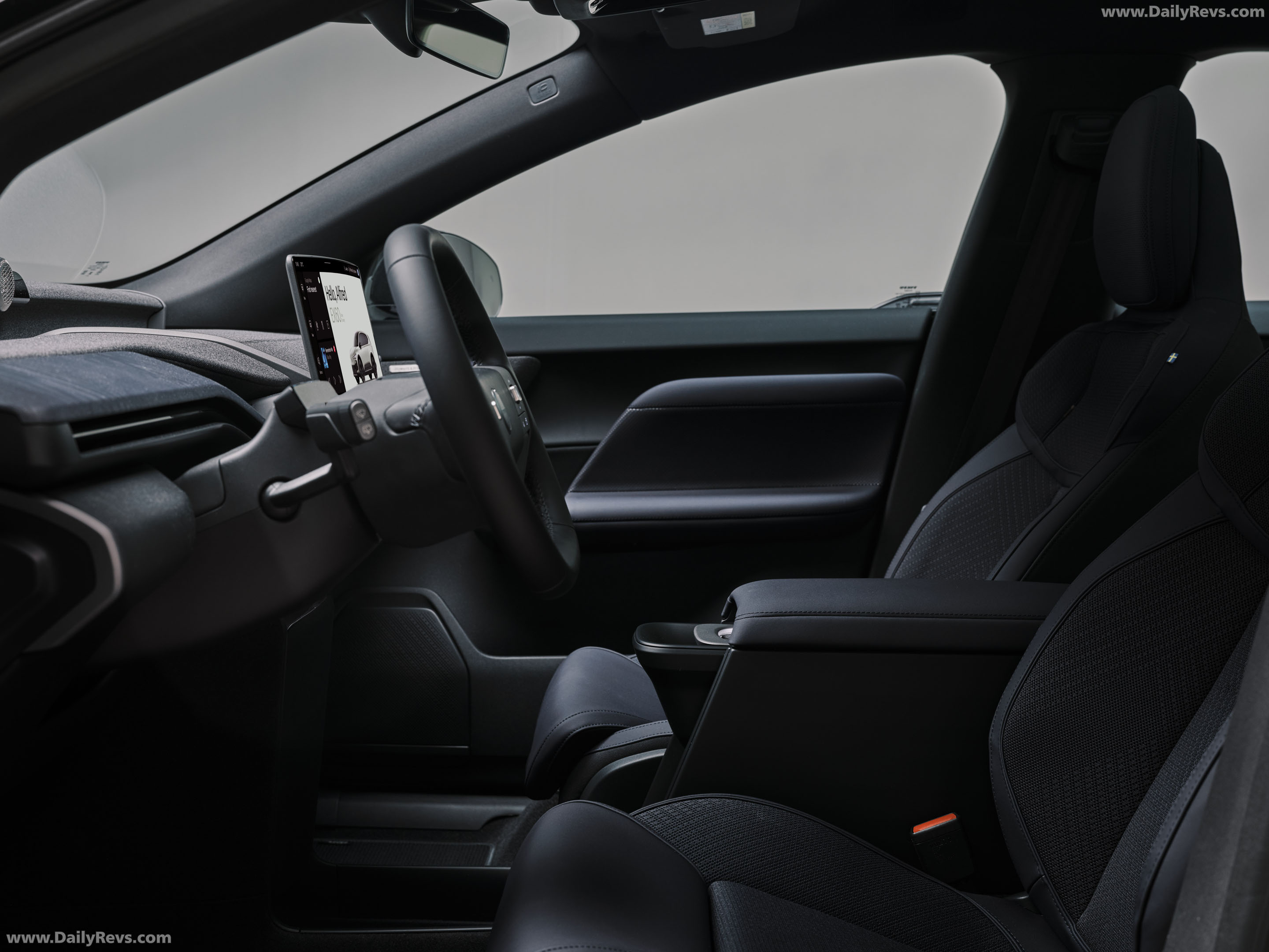 2027 Volvo EX60 Cross Country Interior