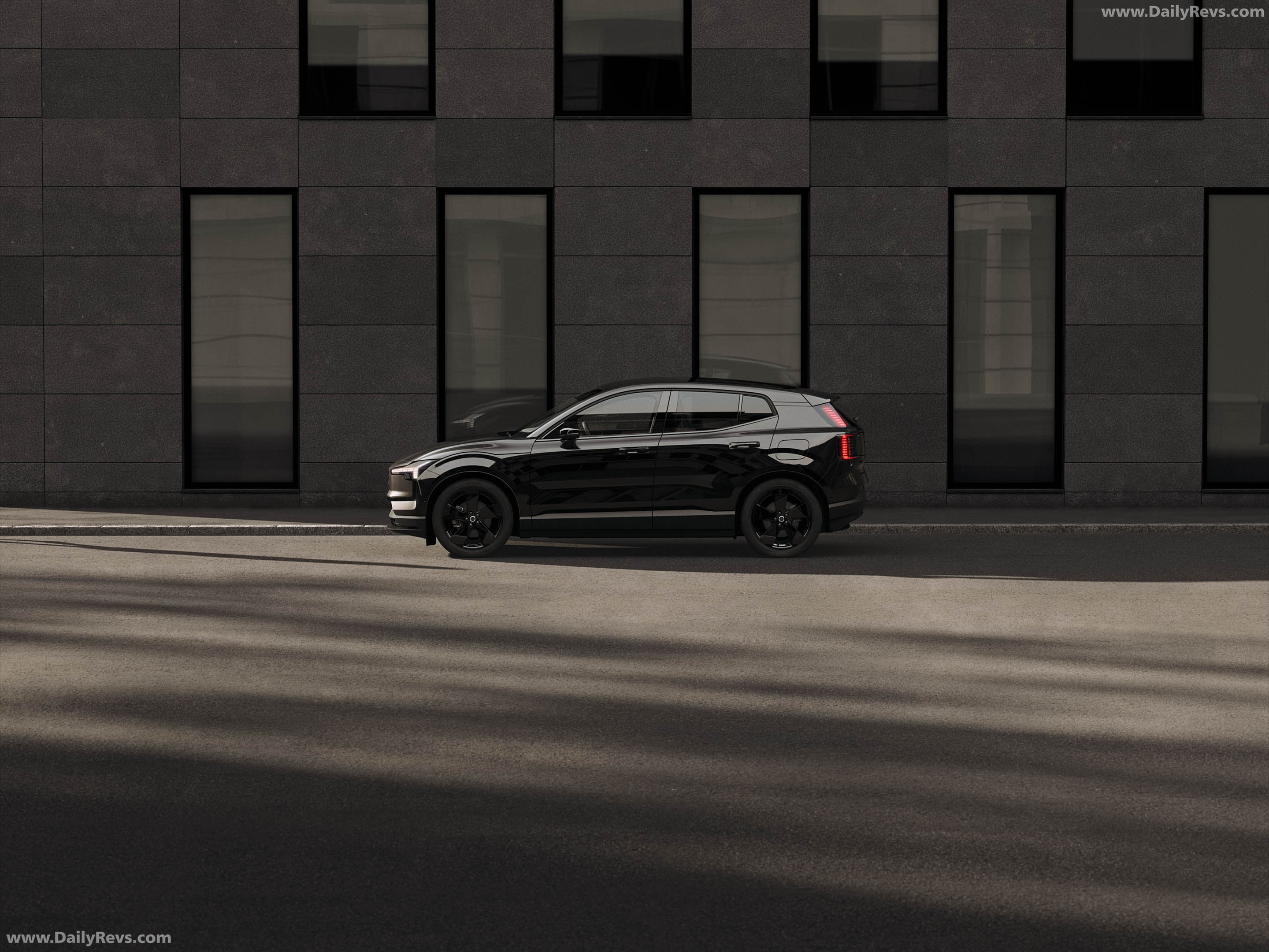 2026 Volvo EX30 Black Edition Side View