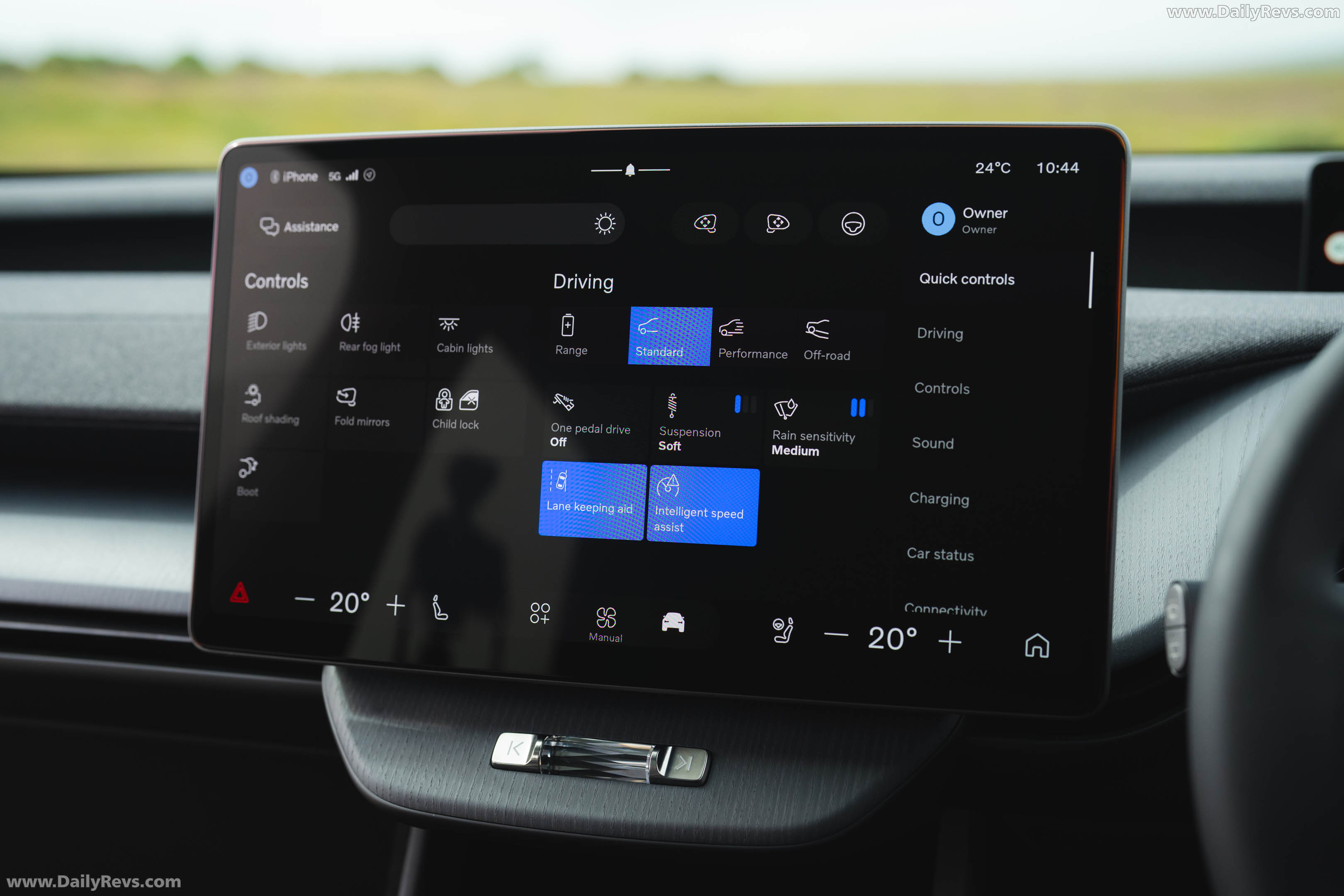 2027 Volvo EX60 UK Version Interior