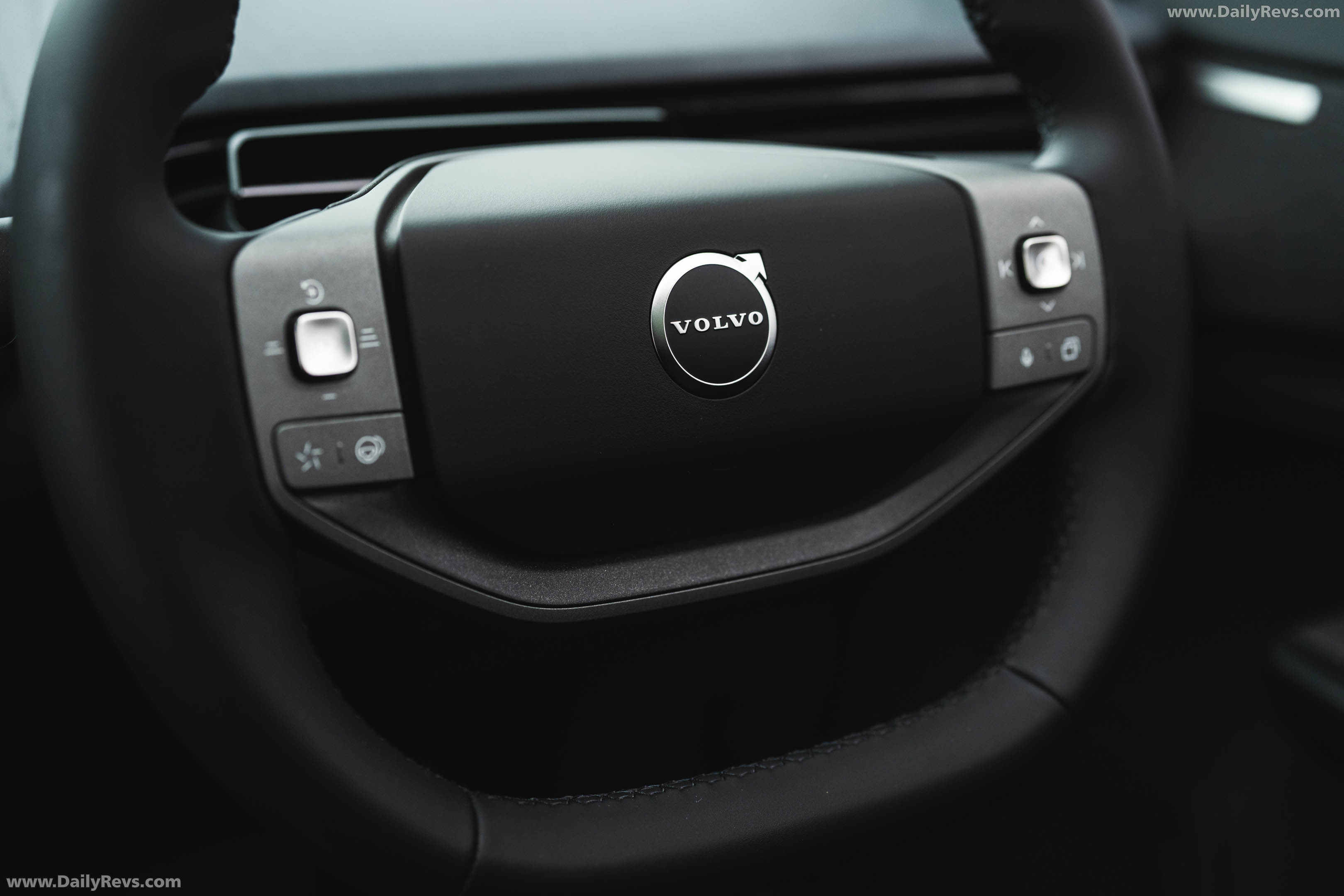2027 Volvo EX60 UK Version Interior