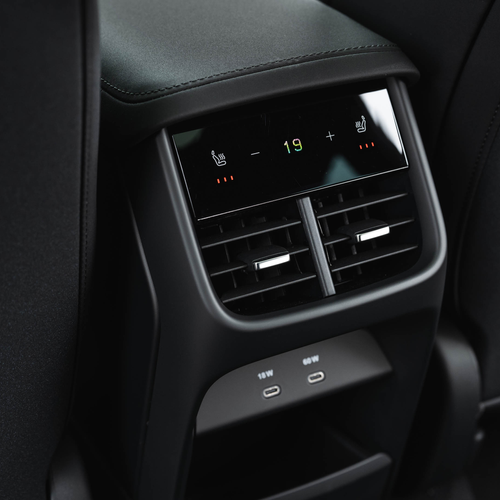 2027 Volvo EX60 UK Version Interior