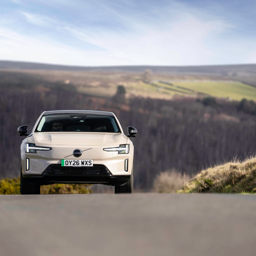 2026 Volvo ES90 UK Version Front View