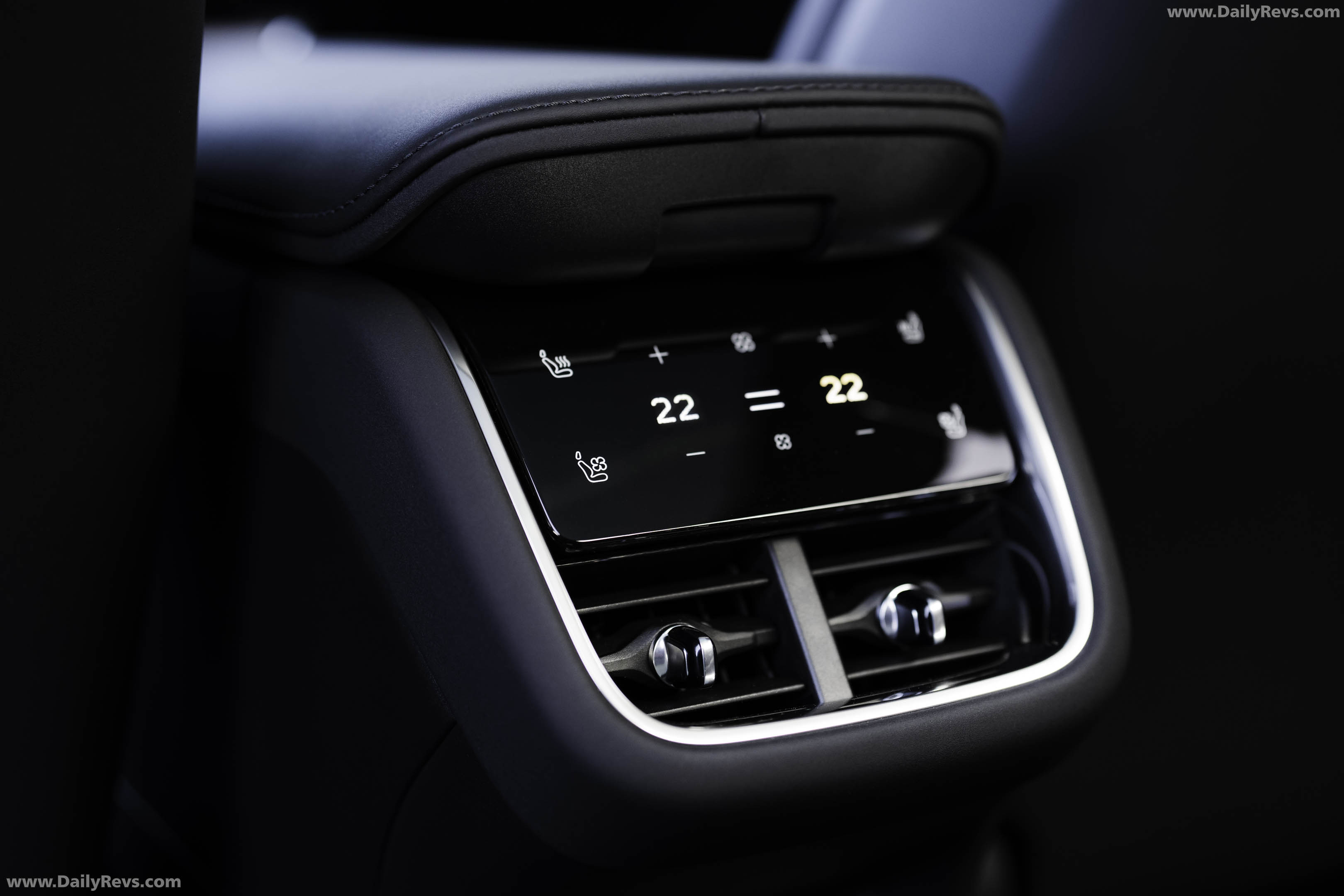 2026 Volvo ES90 UK Version Interior