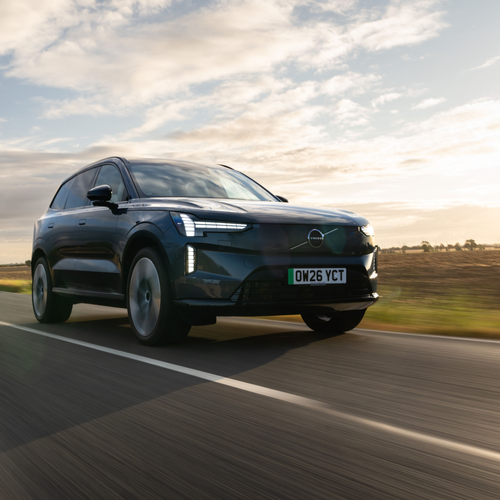 2027 Volvo EX90 UK Version Front View
