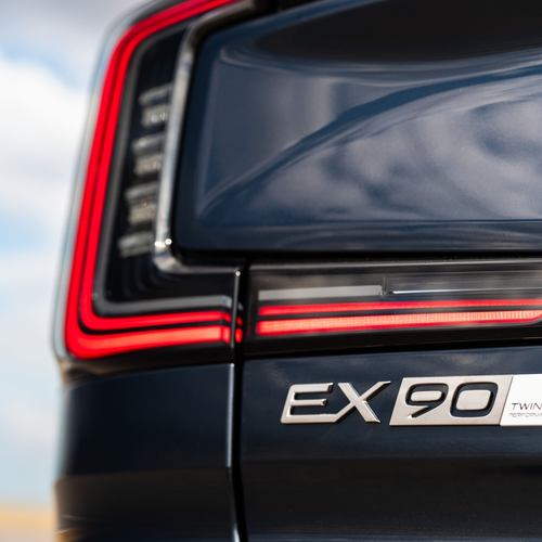 2027 Volvo EX90 UK Version Exterior