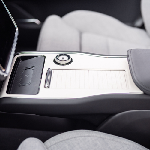 2027 Volvo EX90 UK Version Interior
