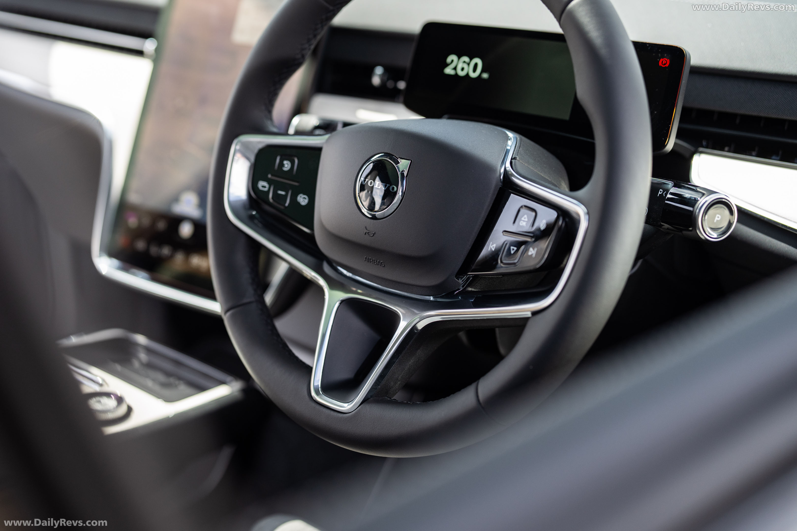 2027 Volvo EX90 UK Version Interior