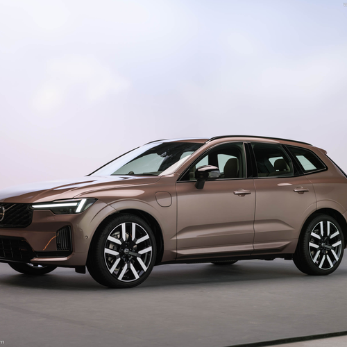 2027 Volvo XC60 Front View