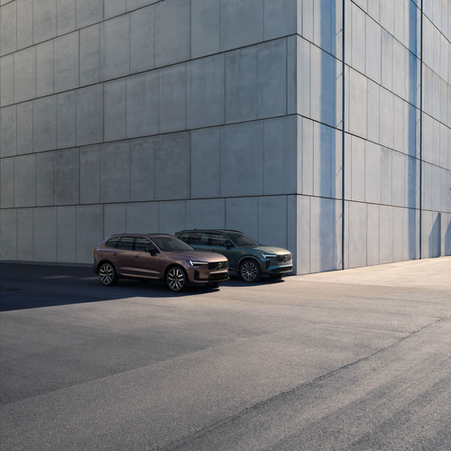 2027 Volvo XC60 Front View