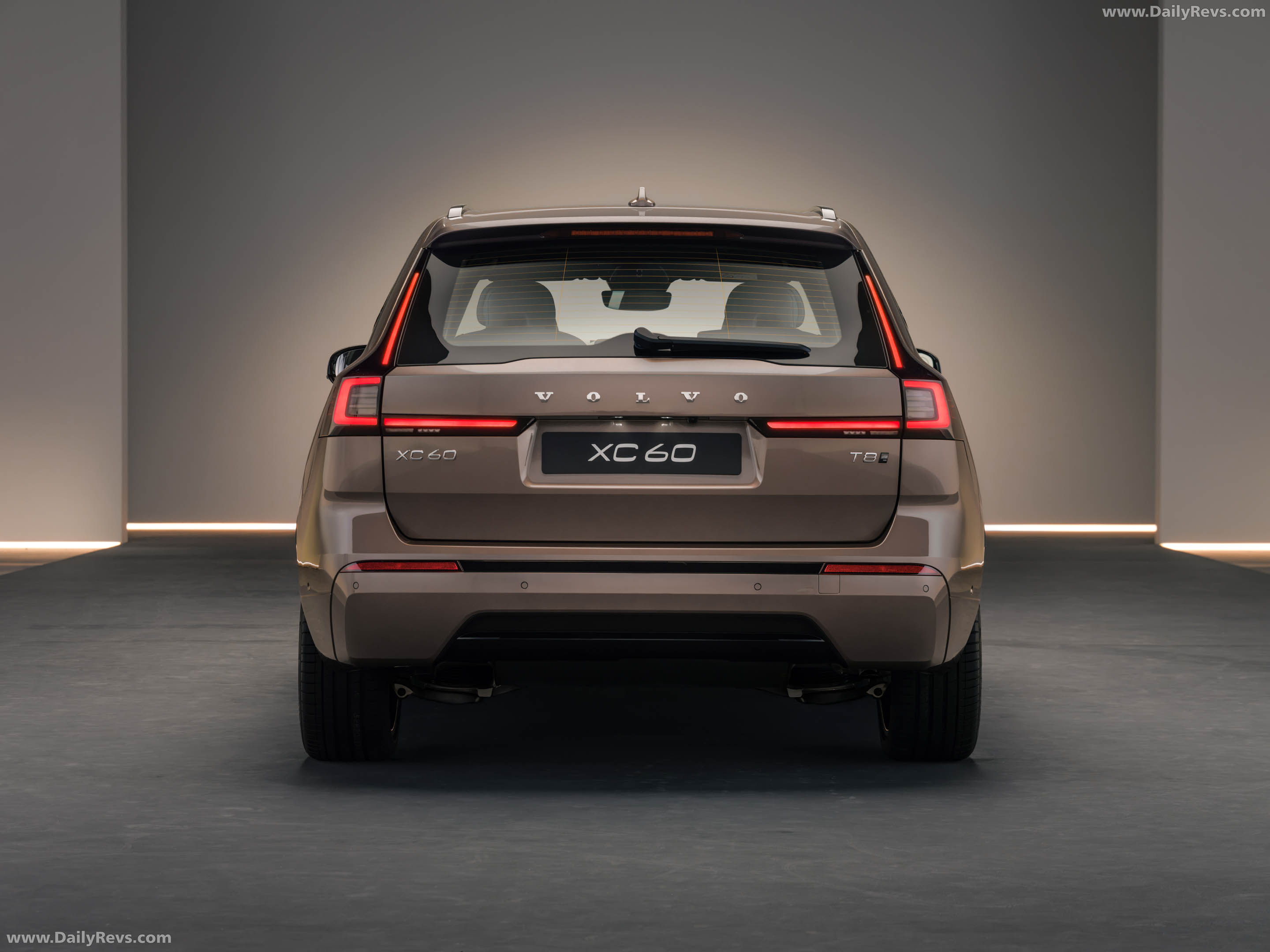 2027 Volvo XC60 Rear View