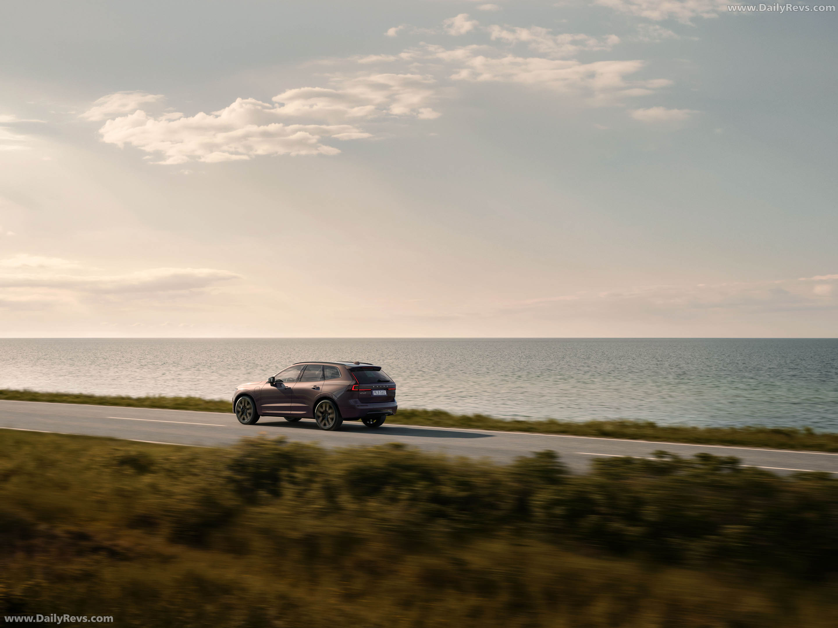 2027 Volvo XC60 Rear View