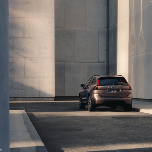 2027 Volvo XC60 Rear View
