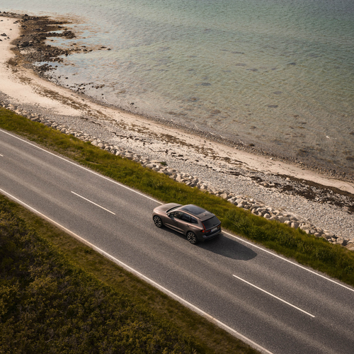 2027 Volvo XC60 Top View