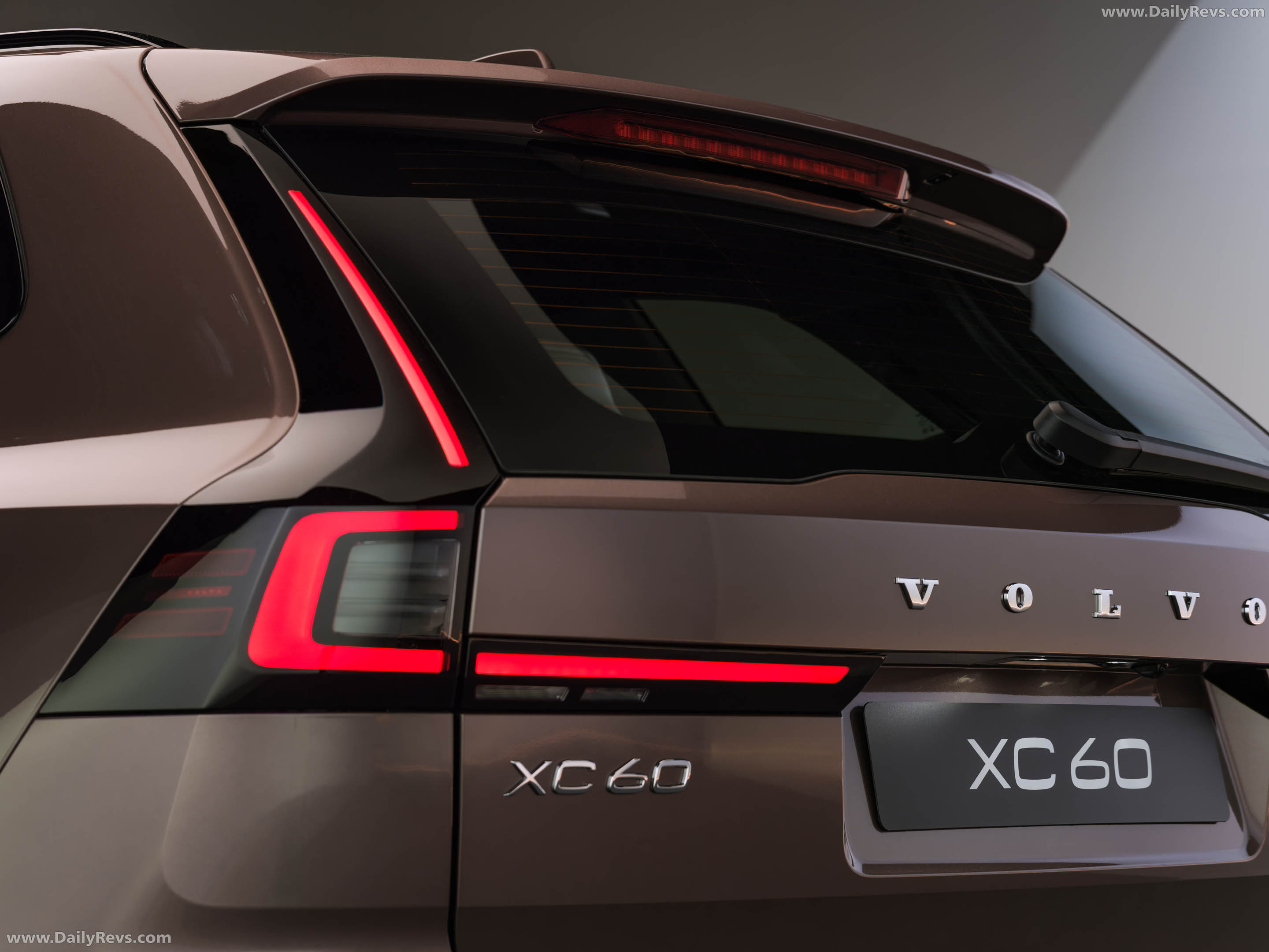 2027 Volvo XC60 Exterior